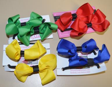  Coloured Bows - Sport Image 1